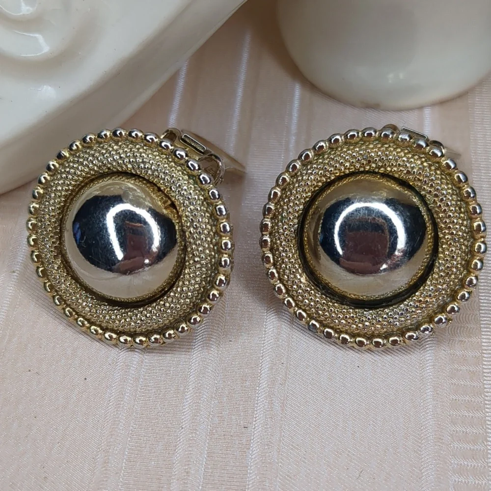 3/$15 Vintage 60s Gold Tone Mesh Button Earrings Round Mid Century Modern Style